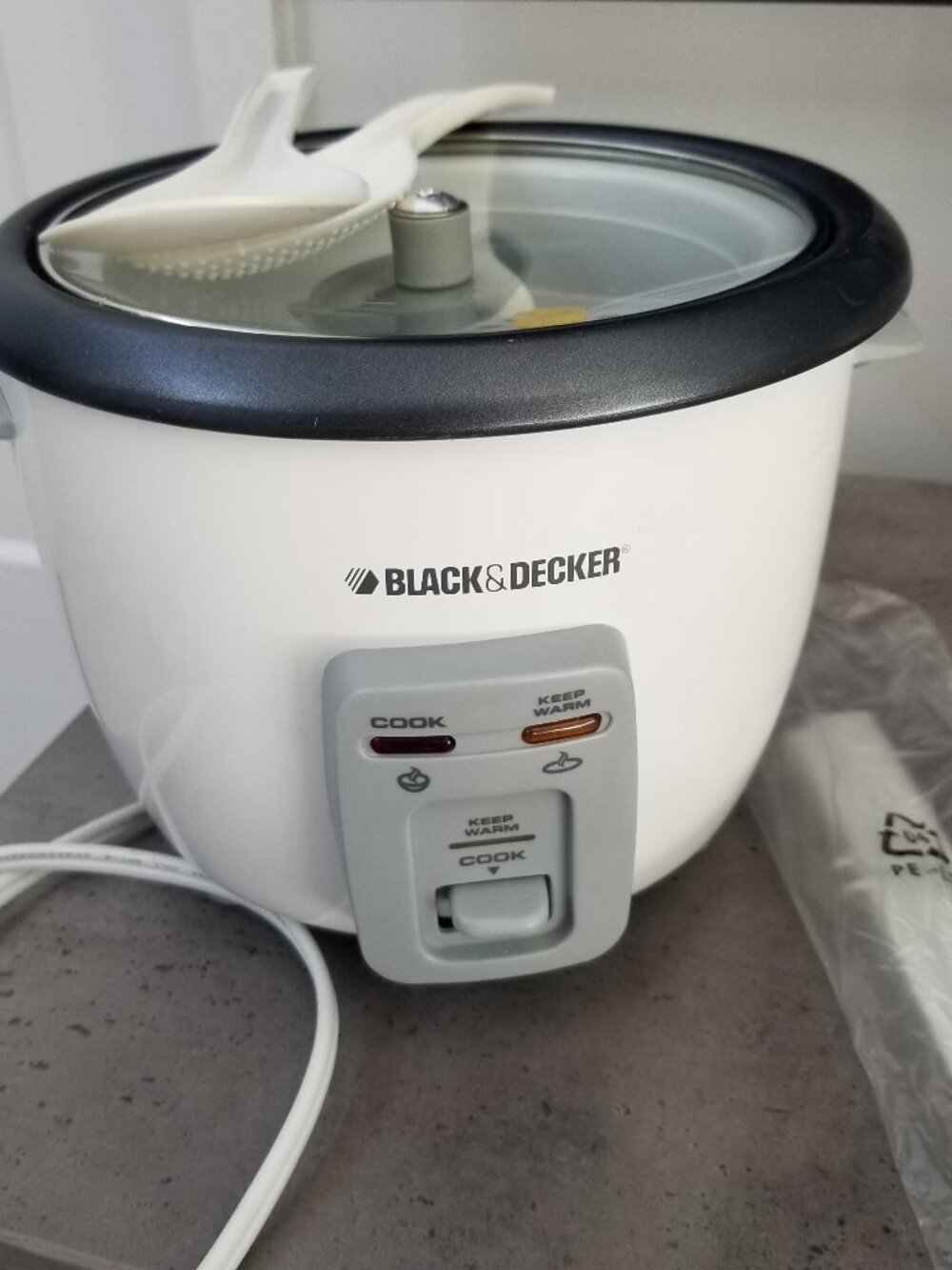 Black & Decker Rice Cooker - 6-Cup